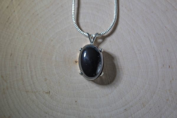 Stunning Black Onyx Gemstone Necklace - Image 5