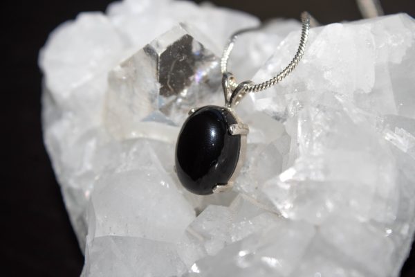Stunning Black Onyx Gemstone Necklace - Image 8