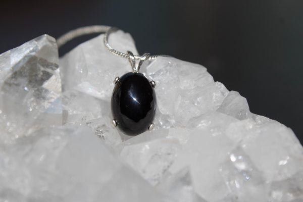 Stunning Black Onyx Gemstone Necklace - Image 9