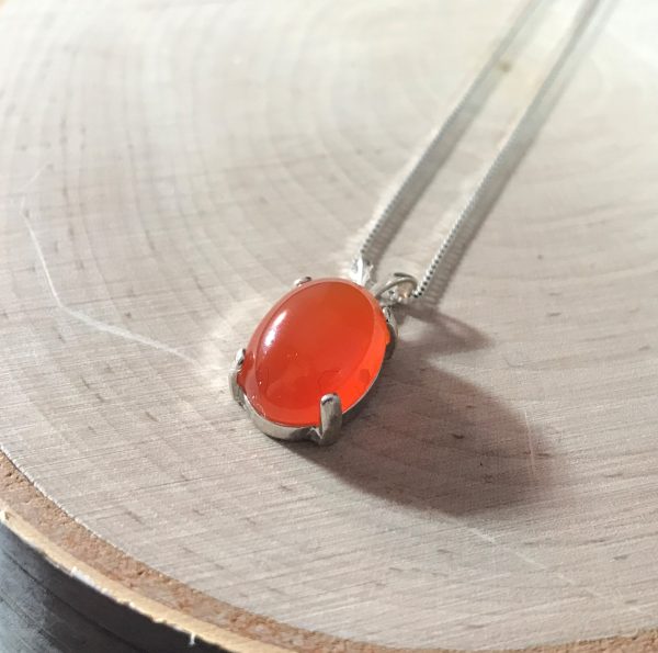 Simple Carnelian Gemstone Necklace