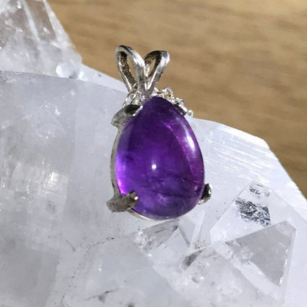 Delicate Teardrop Amethyst Necklace - Image 5