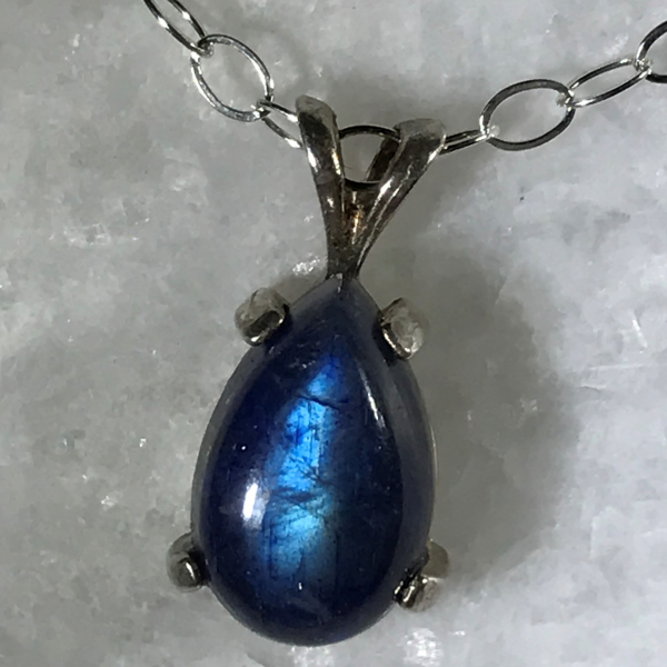 Delicate Teardrop Labradorite Pendant - Image 9