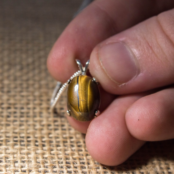 Simple Tiger Eye Necklace - Image 2