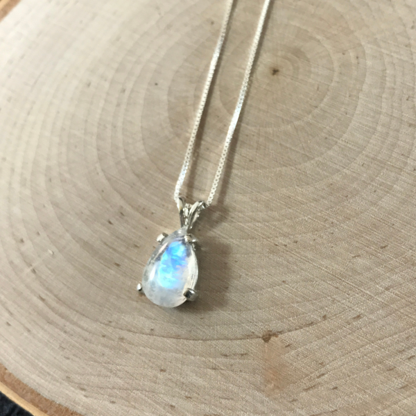 Delicate Rainbow Moonstone Gemstone Pendant - Image 6