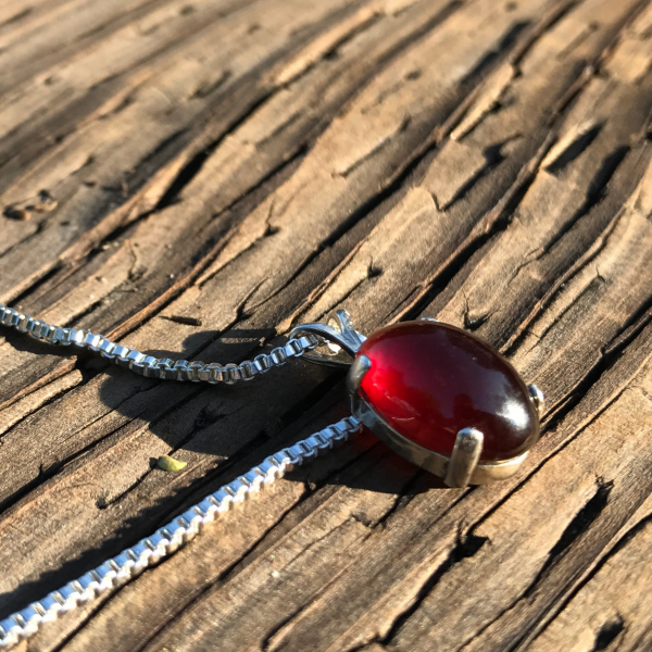 Minimalist Hessonite Garnet Gemstone Necklace - Image 3
