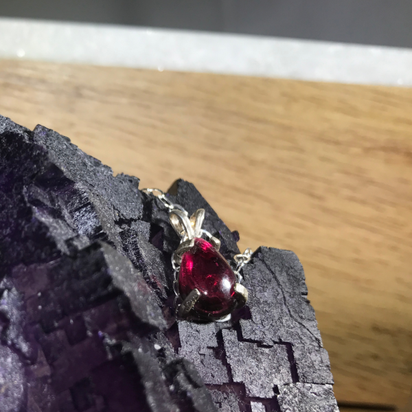 Delicate Teardrop Garnet Necklace - Image 5