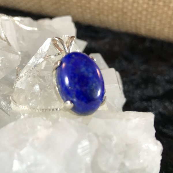Simple Lapis Lazuli Pendant Necklace - Image 5