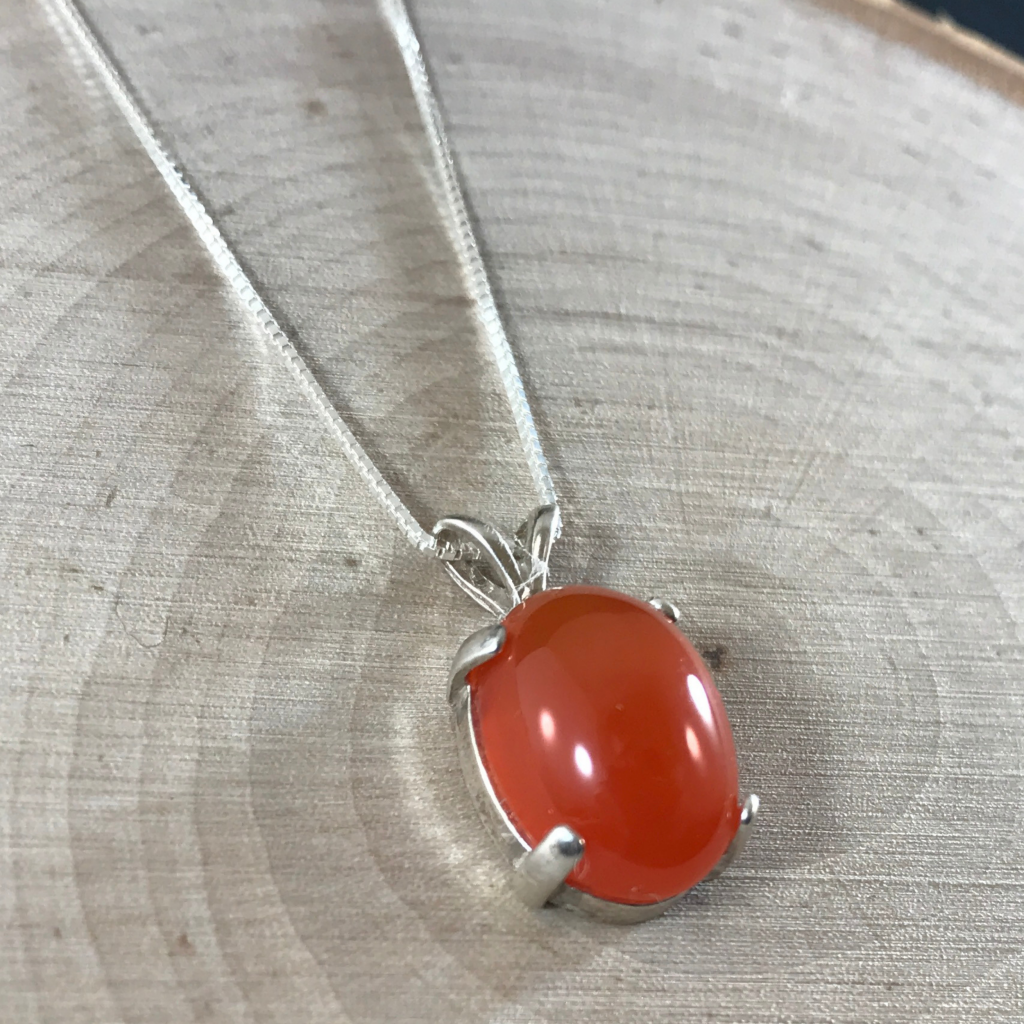 Simple Carnelian Gemstone Necklace