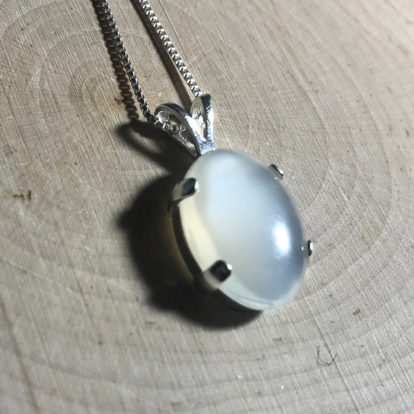 Simple White Moonstone Gemstone Necklace - Image 6