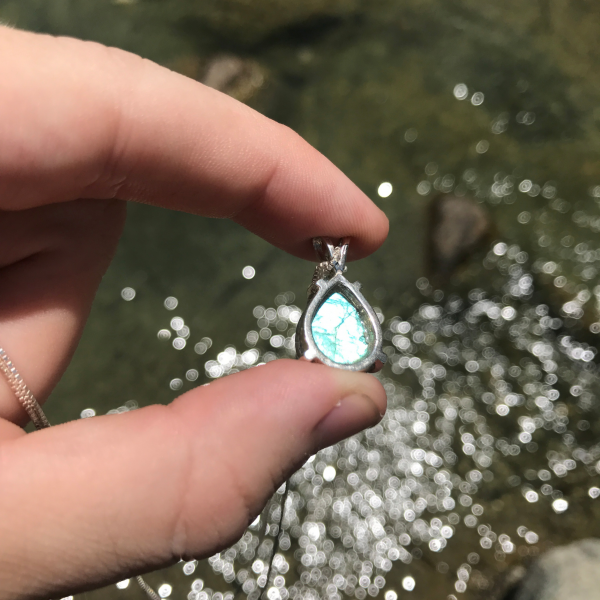 Teardrop Labradorite Gemstone Pendant - Image 6