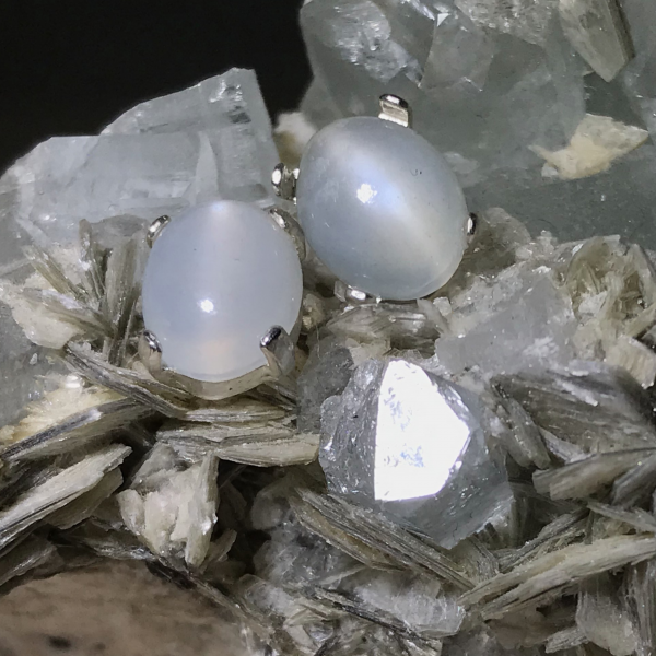Delicate White Moonstone Stud Earrings - Image 6