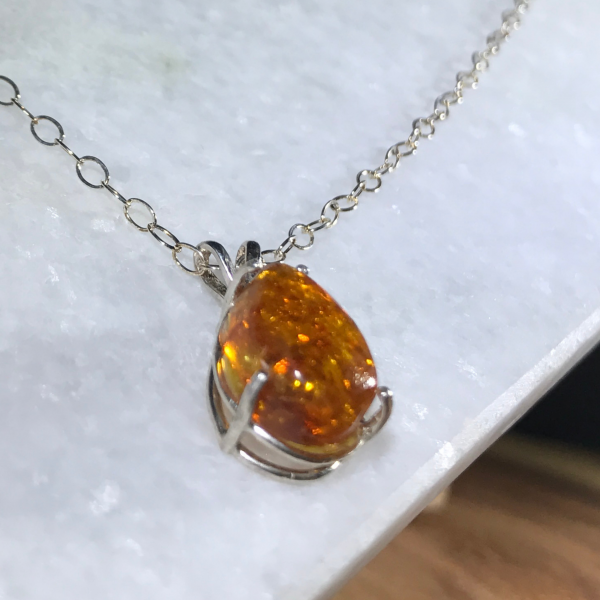 Baltic Amber Gemstone Necklace - Image 7