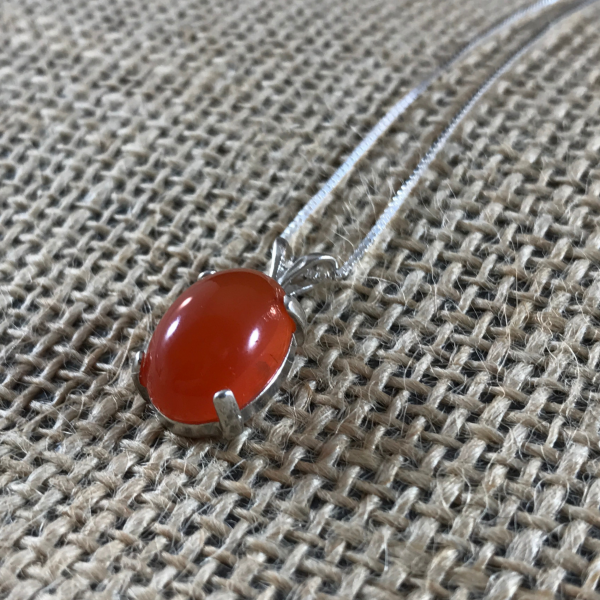 Simple Carnelian Gemstone Necklace - Image 8